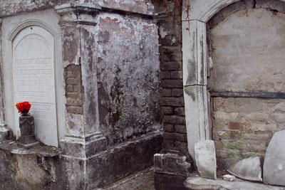 Side by side tombs in Lafayette Cemetery New Orleans